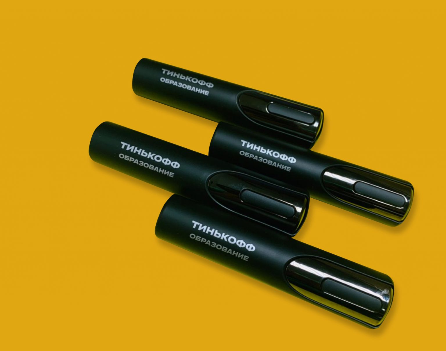 Полноцветная УФ печать на пленке, пластике, стекле, дереве и других ...